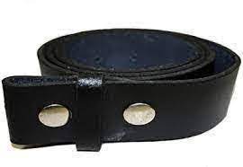 Accessoires tas répétition vieillir une boucle de ceinture en métal qui  brille trop décontractée Fahrenheit Affranchissement