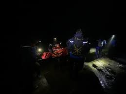 Suivi en direct pluie, nuages et foudre. Hautes Pyrenees Chute En Raquettes Et Perte De Connaissance Une Victime Secourue En Pleine Nuit Actu Occitanie