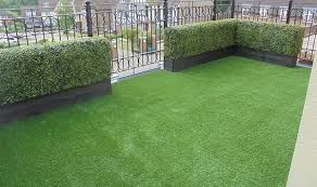 The direction in which the pile goes will be very apparent. How To Lay Artificial Grass On A Balcony Perfect Grass Ltd