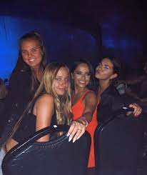 Hey everyone, it's emile ennis jr with clevver news and becky. With Becky G Some Fans Selenagomez