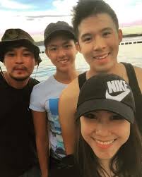 You like Dai Yang Tian or Joshua Ang?