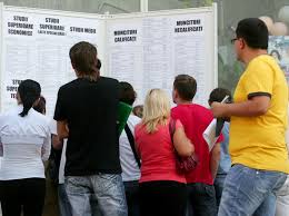 După Bac Fuga La Forțele De Muncă Ce Trebuie Să Facă Absolvenţii De Liceu Pentru A Nu Rata Indemnizaţia De Somaj Opinia Buzău
