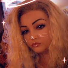 Tiffany Hudson's Instagram, Twitter & Facebook