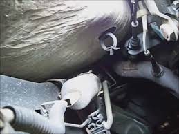View photos, features and more. Ford Explorer Sport Trac 02 4 0 Sohc Fuel Filter Change Youtube