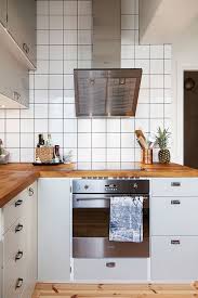 Comment Customiser Une Cuisine Ikea Elle Decoration En 2020 Cuisine Ikea Decoration Interieure Cuisine Interieur De Cuisine