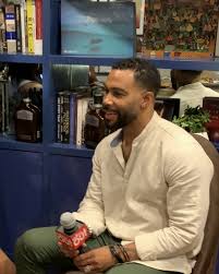 She has been credited as a source of strength for hardwick, star of power, which returns for season 6 on august 25 on starz. Omari Hardwick Teams With Gentleman Jack To Help Black Filmmakers Have A Voice Rolling Out