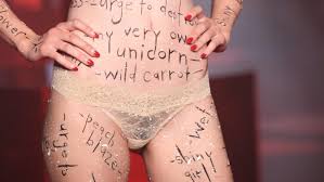 Bei den damen sind da herzchen und. Frisuren Intimbereich Frau Bilder Diese Intimfrisur Mogen Manner Bei Frauen Am Liebsten 2020 04 13