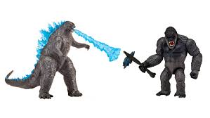 Alexander skarsgård, millie bobby brown, kyle chandler and others. The Iconic Rivalry Explodes In The Godzilla Vs Kong Trailer Latin Horror