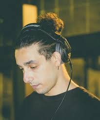 Marco Ferrante's Instagram, Twitter & Facebook