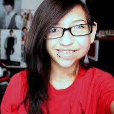 Justis Mia Marez (1995-2013)