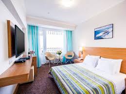 Крупнейший отель на черноморском побережье. Yalta Kak Orginizvat Otlichnyj Otdyh