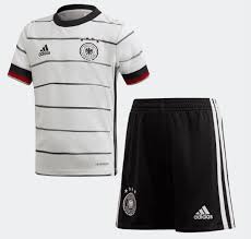 Das neue dfb deutschland trikot 2020 von adidas. Die Neuen Deutschland Trikots 2020 2021 So Sehen Sie Aus Update