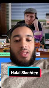 Let goed op waar je je vlees haalt en hoe ze te werk gaan met het slachten.  Kijk de volledige video via @youstoub8 en lees de Fatwa van Mohamed  Bendaoud over de voorwaarde (eind van de video pauzeren) ...