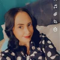 100+ "Ealey" profiles