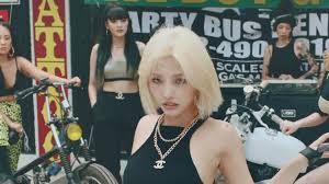 G I Dle Uh Oh Teaser Videos Screencaps Soyeon Minnie] hey, there's someone trying to be close to me yeah, i'm talking about you. pinterest