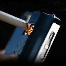 Iphone 5 Lighter Case Realcoolgadgets Com Lighter Phone Case Light Iphone Cases Iphone Light