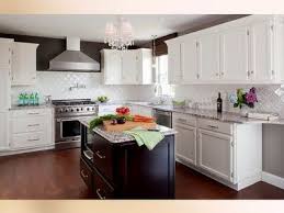 Picket Fence Design White Kitchen Backsplash Kitchen Design Contemporary Kitchen