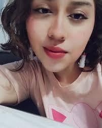 Lili León (@k_liliale) • Instagram photos and videos