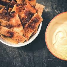 Sugar Free Cinnamon Sticks And Icing Low Carb And Grain Free Kiddo Soul Recipe Eat Dessert Recipes Cinnamon Roll Muffins