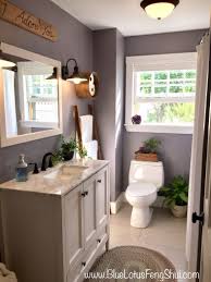 Stunning Farmhouse Rustic Bathroom With Sherwin Williams Gris Morado Paint Farmhouse Bathroom Grismorado Sherw Lexington Home House Styles Rustic Bathroom