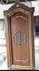 Jenis bangunan dari rumah tradisional bali ini dikhususkan untuk kepala keluarga atau anak perempuan (perawan). Pintu Bali Minimalis Pintu Saja Mebel 767050658