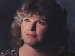 Candace Willard's Instagram, Twitter & Facebook