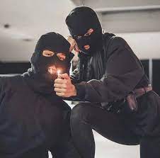 Weitere ideen zu gangster mädchen, profilbilder, profilbild ideen. 19 Sturmmaske Ideen Gangster Madchen Profilbild Ideen Schlager Madchen