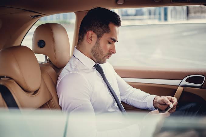 4 Advantages Of A Corporate Transport Service - Precision Driving NJ