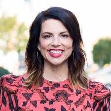 Kate Gilman's Instagram, Twitter & Facebook