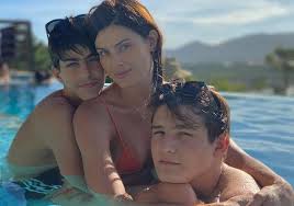 Isabeli Fontana Diz Que Filho Adolescente Se Incomodava Com Ensaios Nus Donna