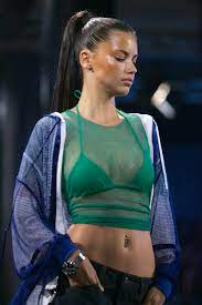 ☆ on X: adriana lima for zoomp ss06 @ spfw t.conKicnltwbr  X