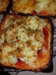 Resepi pizza sosej mini adalah salah satu pizza sangat enak dimakan dan kegemaran kepada pengguna. Mudahnya Buat Pizza Guna Roti Gardenia 3 Langkah Sahaja Dah Siap Pa Ma