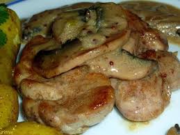 Ris De Veau Sauce Au Porto Et Moutarde A L Ancienne Recette Ptitchef Recette Ris De Veau Recettes De Cuisine Recette De Plat