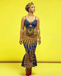 African Kente Ladies Dress Prom Africa Dress African Clothing African Fashion African Women S Dress African Fabric Women S African Met Afbeeldingen Afrikaanse Kleding Afrikaanse Afdrukken Jurken Afrika Mode