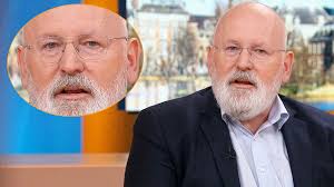 Frans Timmermans huilend op televisie: 'Veel zorgen om klimaat'