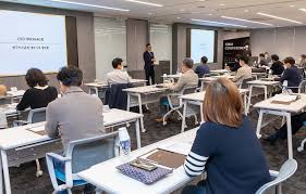 Korea investment & securities co.,ltd. í•œêµ­íˆ¬ìžì¦ê¶Œ ì§„ìš°íšŒ íšŒì›ì‚¬ ëŒ€ìƒ Gwm ìžì‚°ìŠ¹ê³„ ì»¨í¼ëŸ°ìŠ¤ ê°œìµœ ì•„ì£¼ê²½ì œ