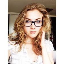 Fc:Skyler Samuels || Hello I'm Sadie Lupin, Nymphadora Tonks and Remus  Lupin's daughter. And yes I'm a werewolf as well as a witch, sadly I'm not  an animus like my mom. That's