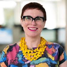 Happy Thursday, everyone! Can you help me find my next dream job? After a  rewarding career break over the holiday period, I am ready to jump in to  the next chapter of