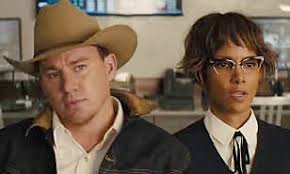 Check out what halle berry and pedro pascal had to say in the player above and below is exactly what we talked about followed by the official synopsis. Halle Berry And Channing Tatum In Trailer For New Kingsman Daily Mail Online