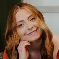 Savannah Beebe's Instagram, Twitter & Facebook