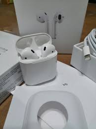Airpods 2nd Generation In 2020 Apple Airpods 2 Apple Technology Apple