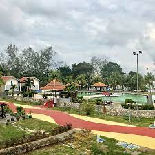 See 10 traveler reviews, 29 candid photos, and great deals for tanjung sepang beach resort, ranked #2 of 12 b&bs / inns in kota tinggi and rated 3.5 of 5 at tripadvisor. View Of Swimming Pool From A Distance Picture Of Bayu Balau Beach Resort Kota Tinggi Tripadvisor