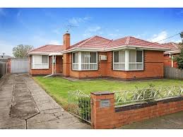 The Triple Fronter This One At 52 Glengala Road Sunshine West Vic 3020 In 2020 Modern Style Homes Brick Veneer Australian Homes