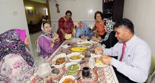 Tvselangor09 31082011 20,000 hadir di rumah terbuka kerajaan negeri selangor. Kaum India Sarawak Terus Mengharap Cuti Deepavali