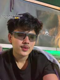 Gurung Magar jhai ramri hou ki bahuni Song