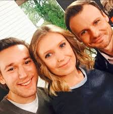 Klan": Magdalena Górska mimo zaawansowanej ciąży nie rezygnuje z pracy