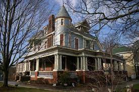 505 E Scott Ave Knoxville Tn 37917 Victorian Homes Old Houses For Sale Home