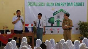 Smkn 8 semarang smkn 8 semarang npsn 20328962 /negeri jl. Pertamina Ajarkan Siswa Smkn 9 Semarang Bijak Energi Tribun Jateng