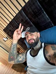 Hola 👋 De qué país me siguen ?