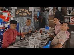 Untuk mengetahui perkembangan terkini majlis pemasyhuran sultan pahang di pekan. Video Sultan Pahang